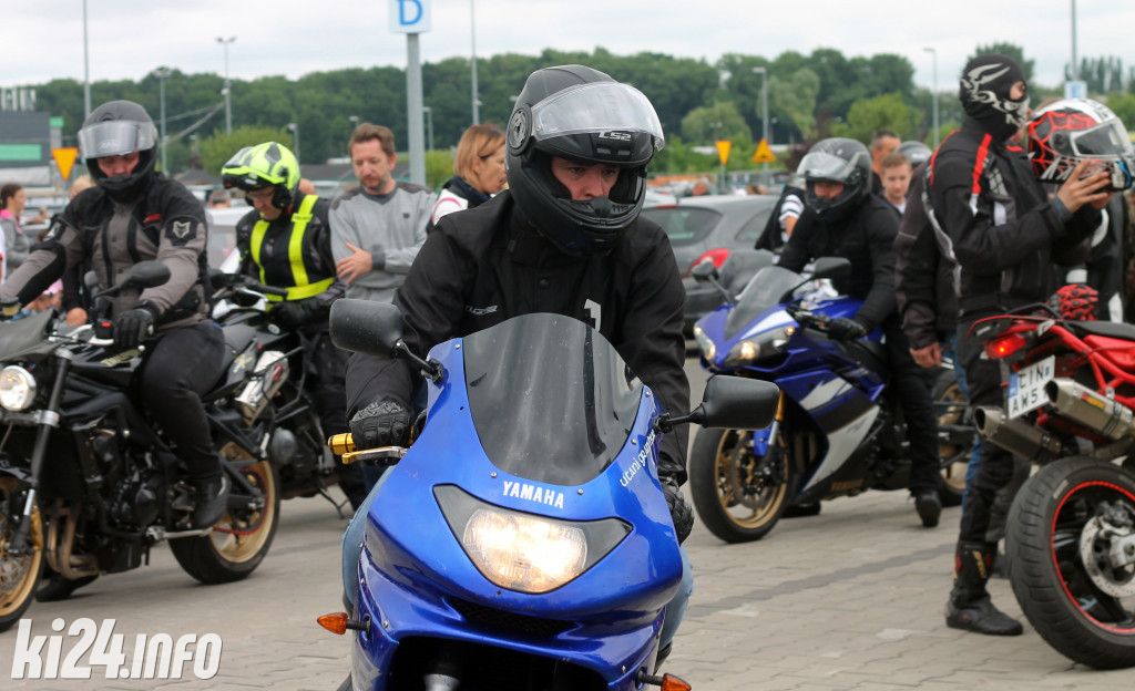 Parada motocykli na Rąbinie i pokaz stuntu