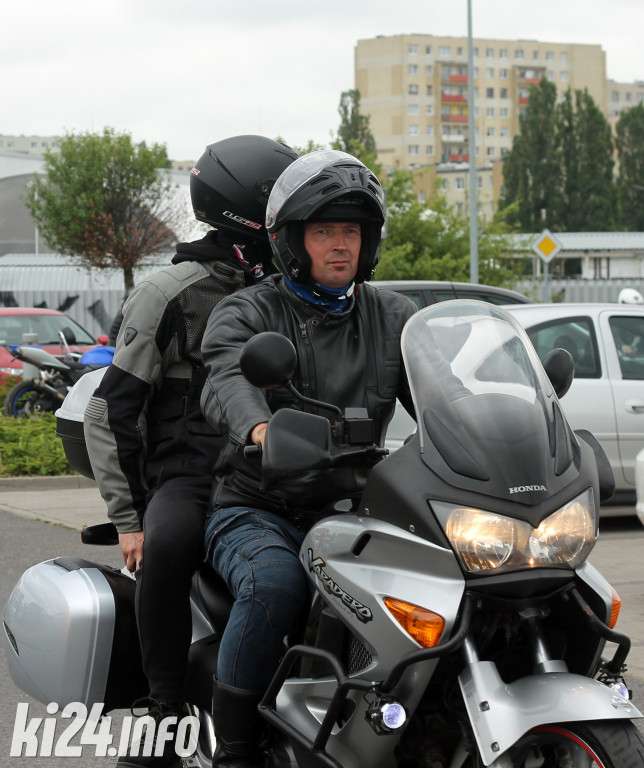 Parada motocykli na Rąbinie i pokaz stuntu