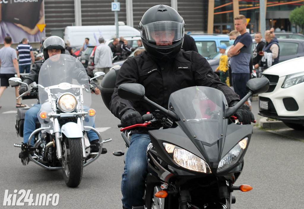 Parada motocykli na Rąbinie i pokaz stuntu