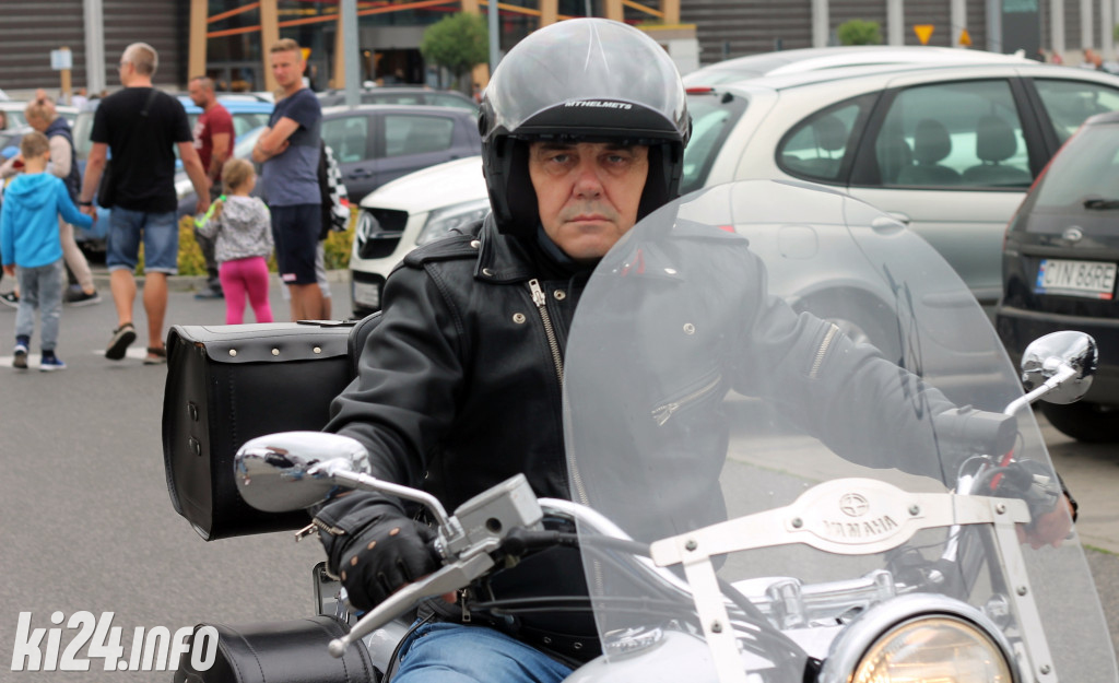 Parada motocykli na Rąbinie i pokaz stuntu