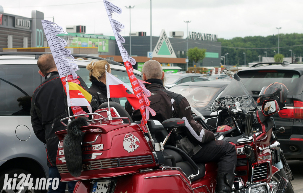 Parada motocykli na Rąbinie i pokaz stuntu