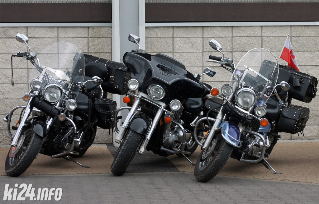 Parada motocykli na Rąbinie i pokaz stuntu