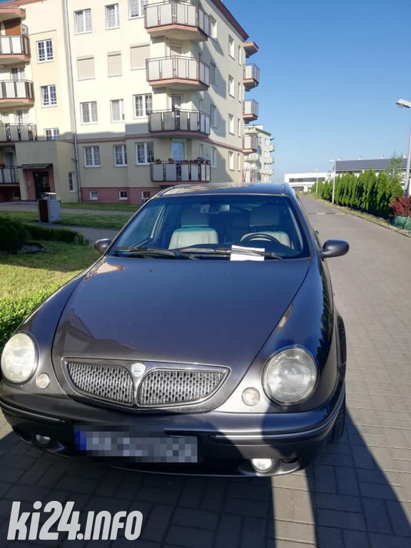Czerwcowi wirtuozi parkowania