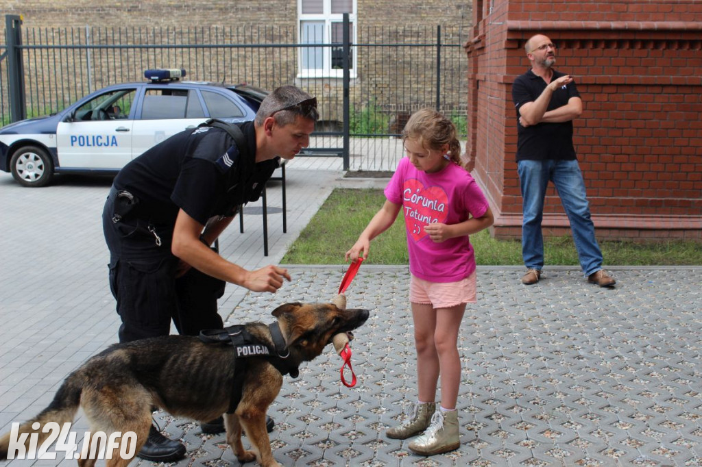 Policjant i jego pies