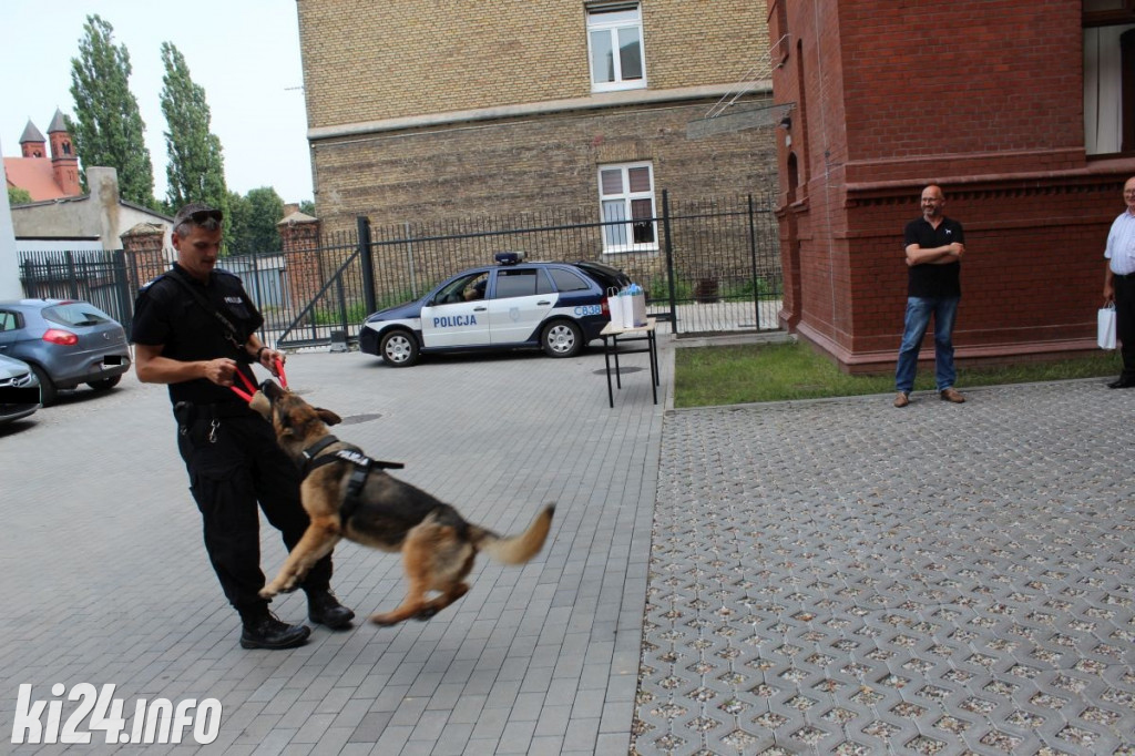 Policjant i jego pies