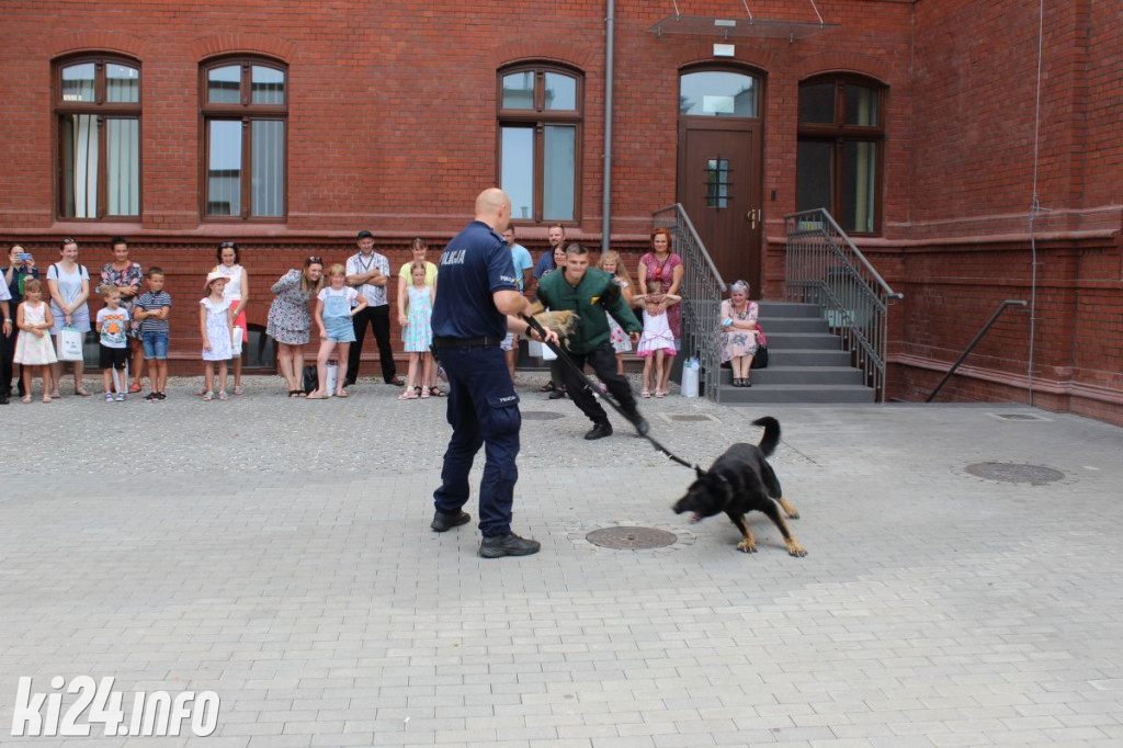 Policjant i jego pies