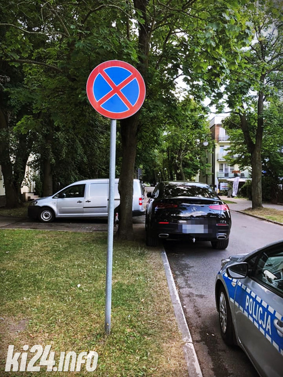 Nieprawidłowe parkowanie - lipiec 2021