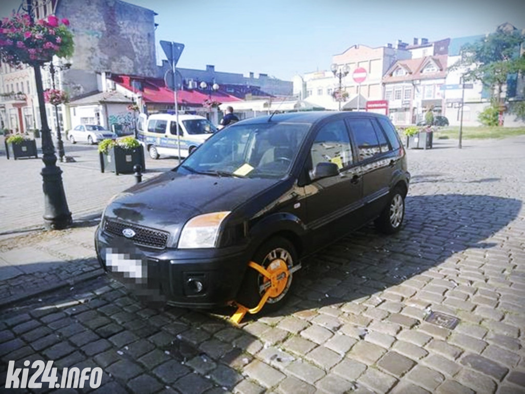 Nieprawidłowe parkowanie - lipiec 2021