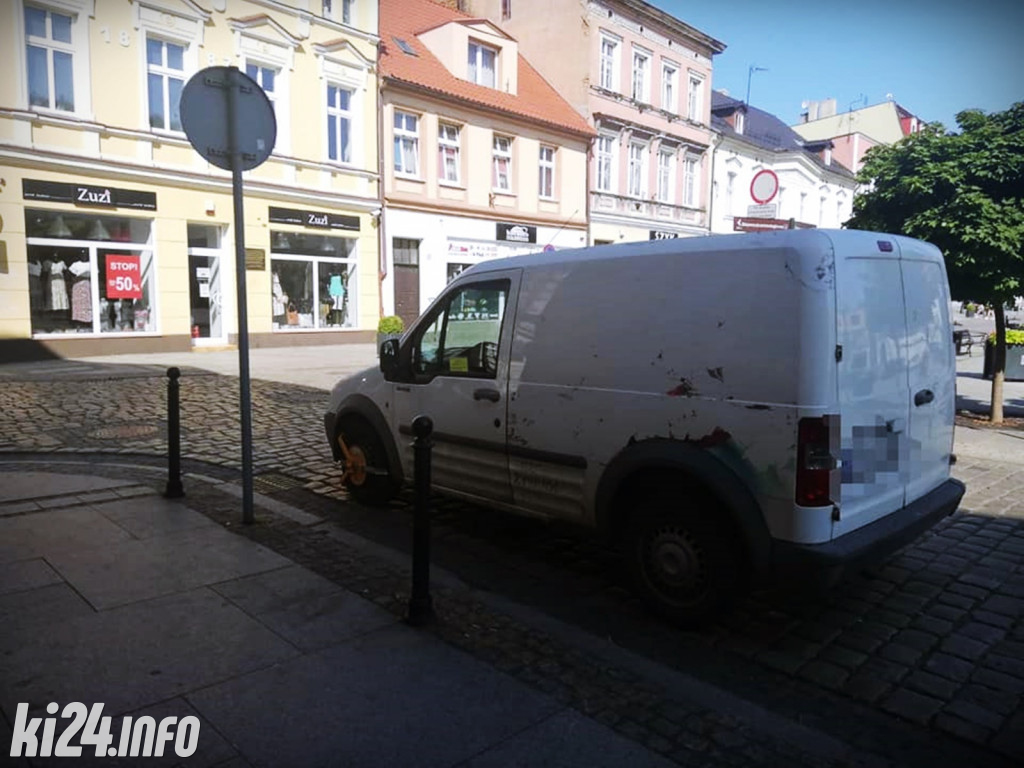 Nieprawidłowe parkowanie - lipiec 2021