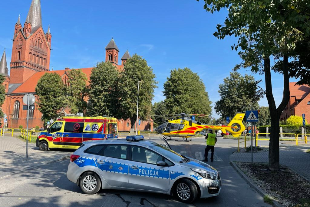 Śmigłowiec LPR wylądował w centrum Inowrocławia