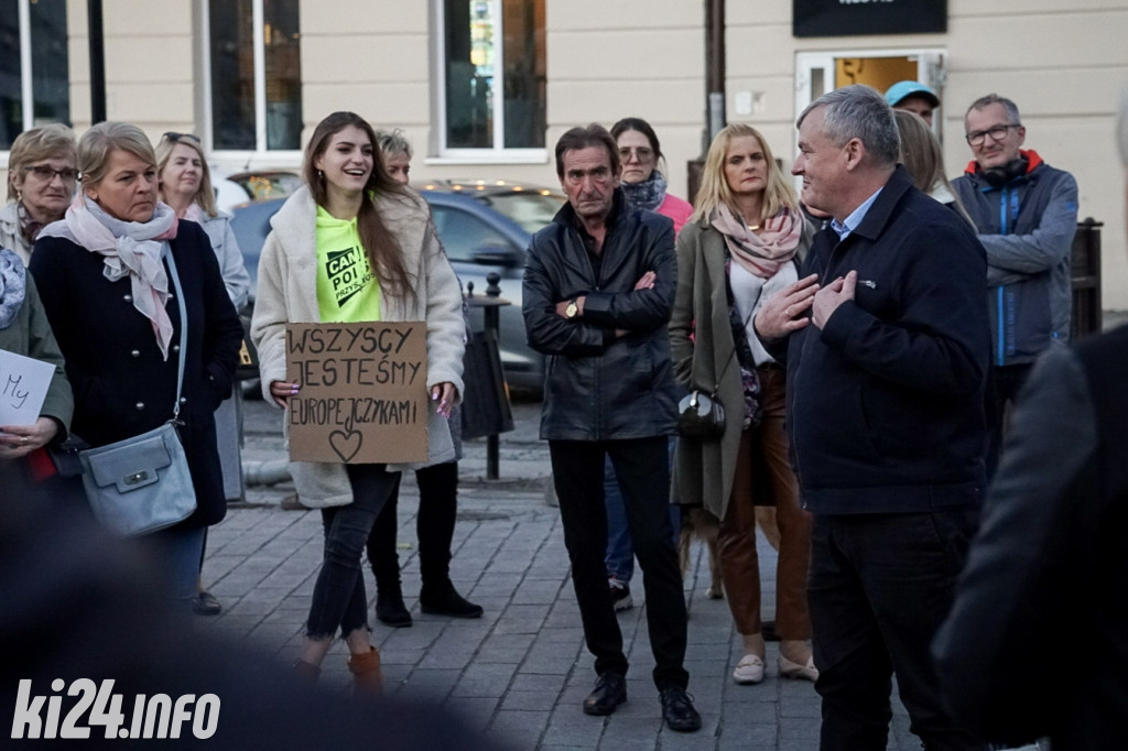 Manifestacja #ZostajęwUnii