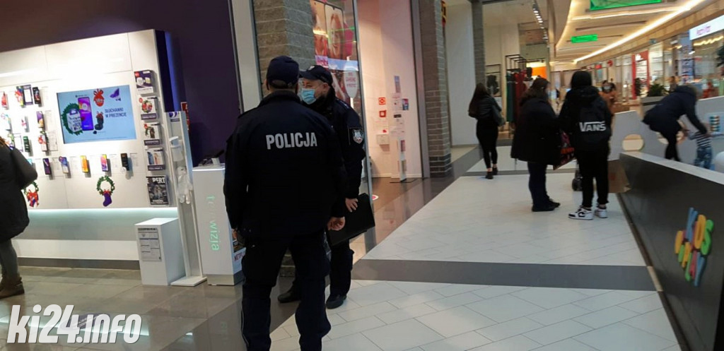 Policyjne patrole w sklepach