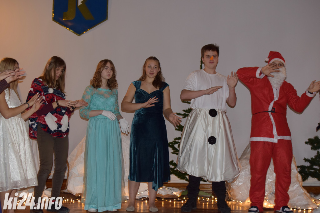 Rudolf in Wonderland