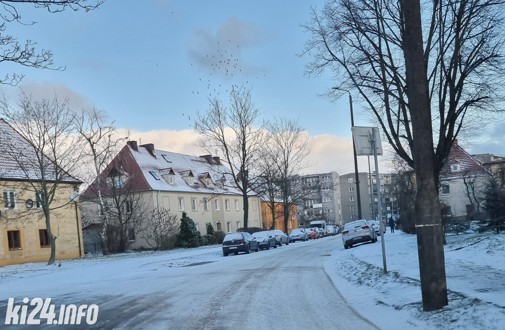 Na drogach jest bardzo ślisko
