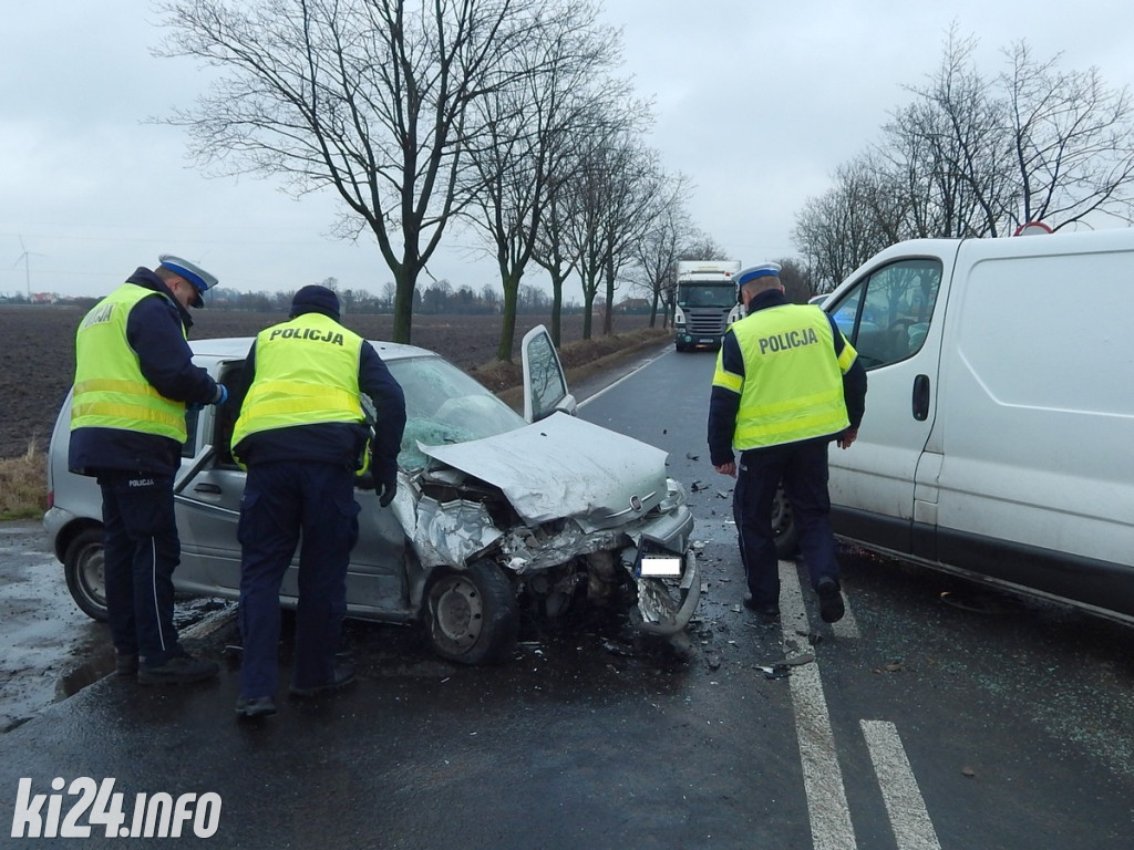 Zderzenia busa z osobówką