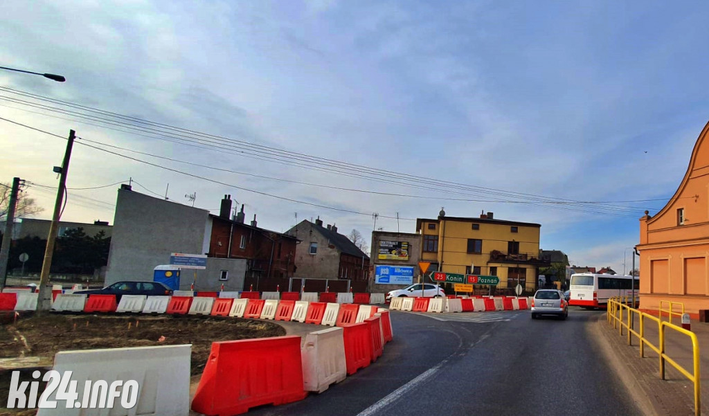 Prace drogowe w Strzelnie