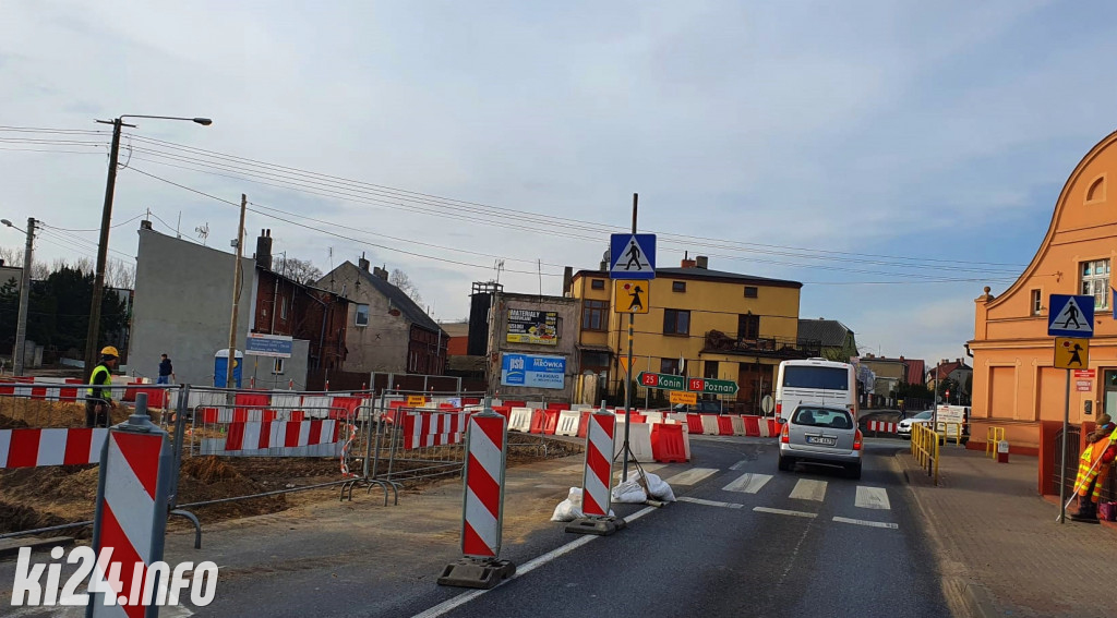 Prace drogowe w Strzelnie