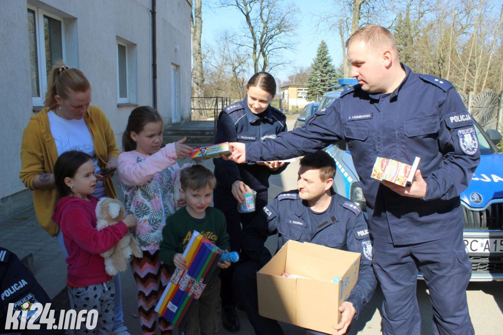 Policja przekazała dary dziecom z Ukrainy