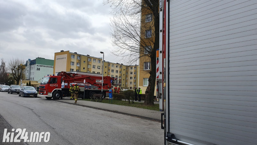 Strażacka akcja na osiedlu Rąbin