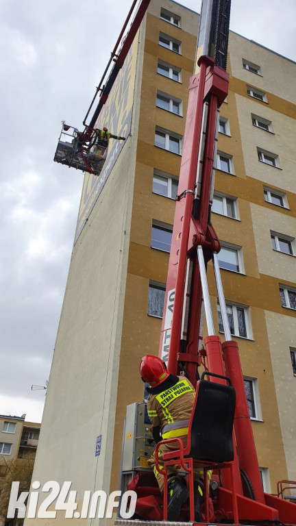 Strażacka akcja na osiedlu Rąbin