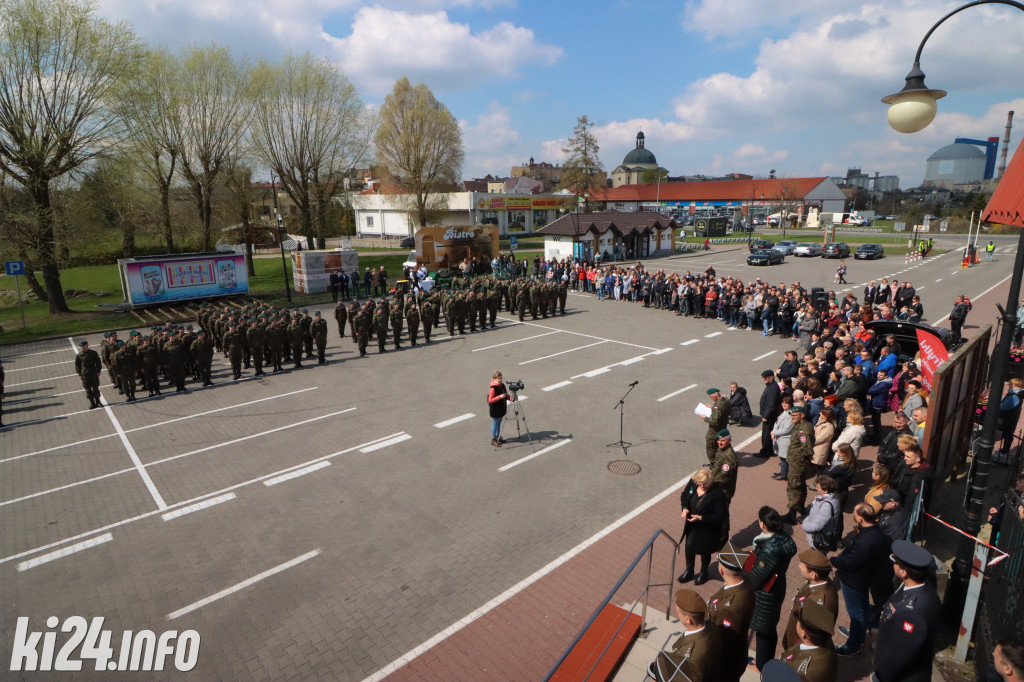 Ślubowanie klas mundurowych w Kruszwicy