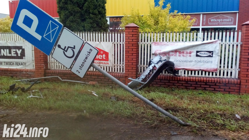 Wypadek dwóch osobówek na ul. Poznańskiej