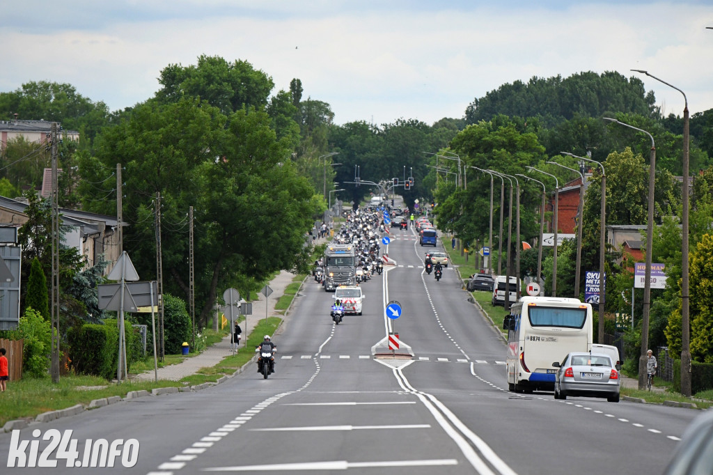 Wielka parada motocykli. XVII Zlot 