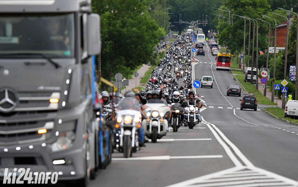 Wielka parada motocykli. XVII Zlot 