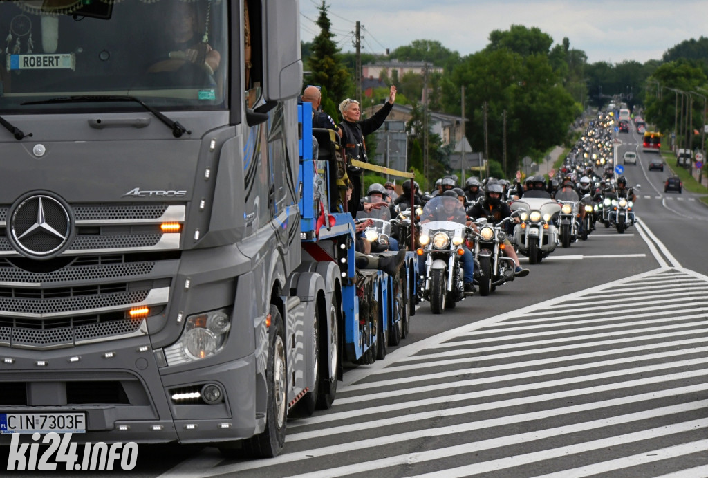 Wielka parada motocykli. XVII Zlot 