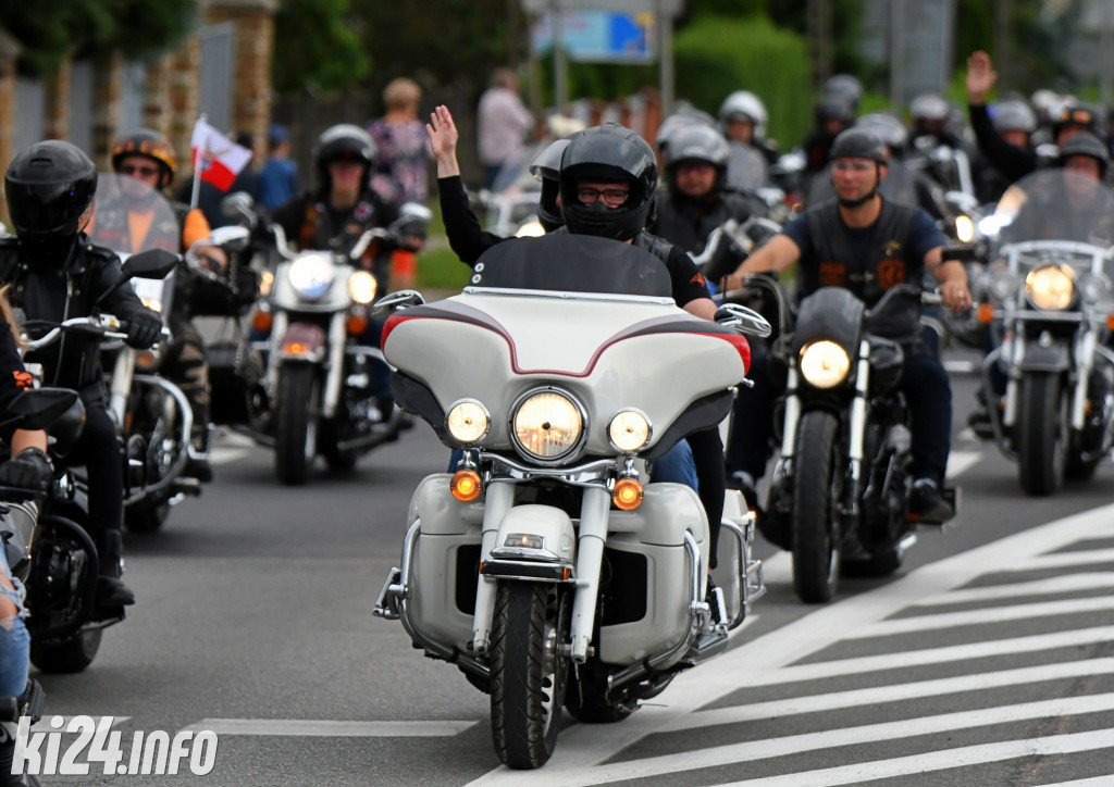 Wielka parada motocykli. XVII Zlot 