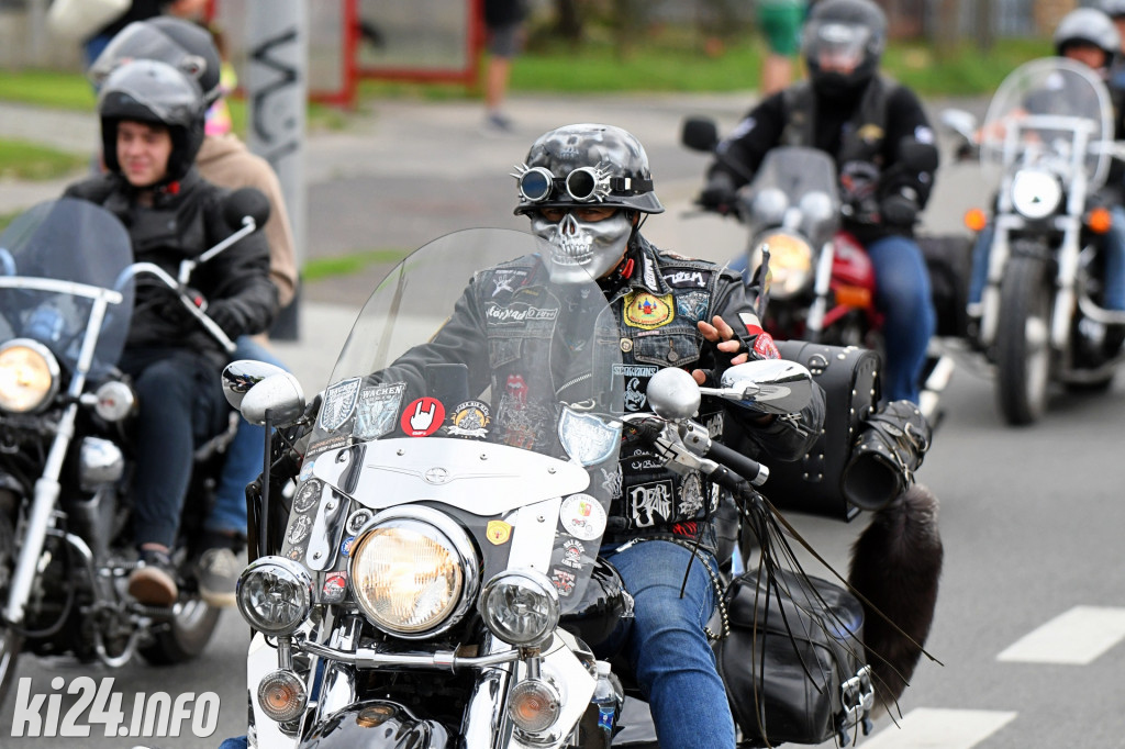 Wielka parada motocykli. XVII Zlot 