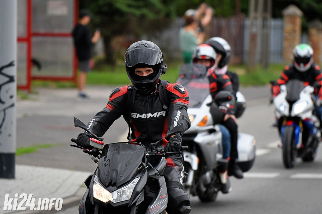 Wielka parada motocykli. XVII Zlot 
