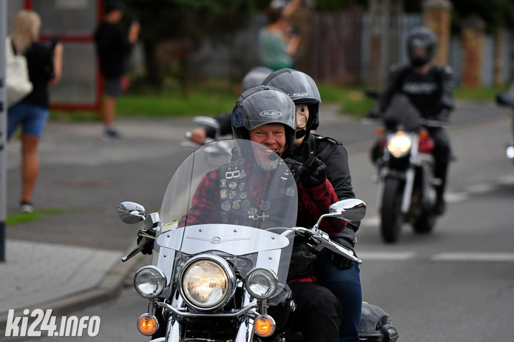 Wielka parada motocykli. XVII Zlot 