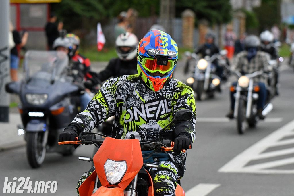 Wielka parada motocykli. XVII Zlot 