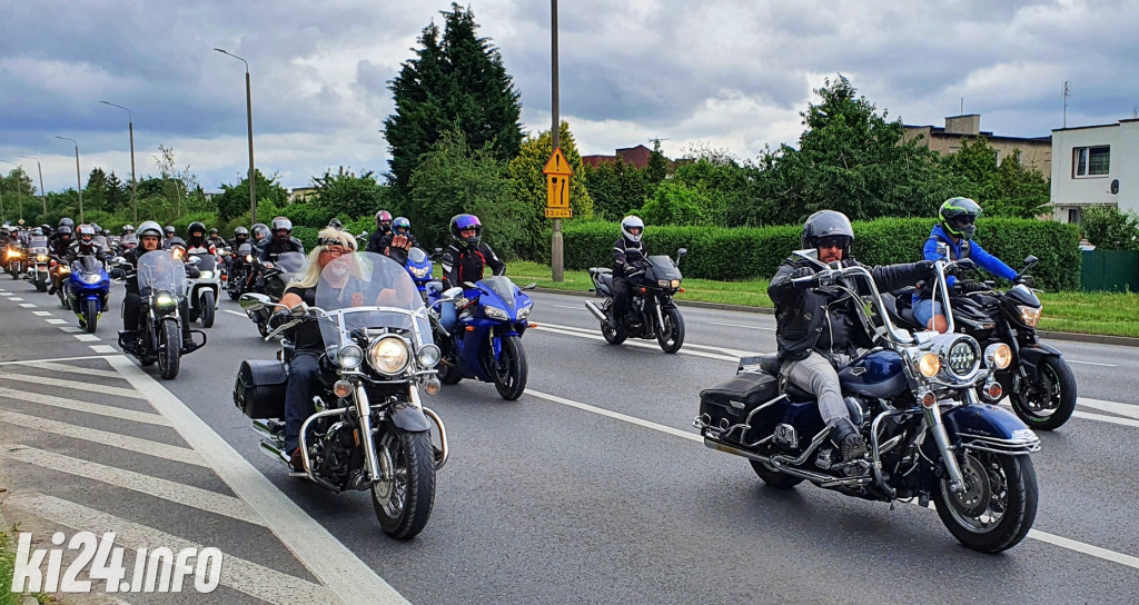 Wielka parada motocykli. XVII Zlot 