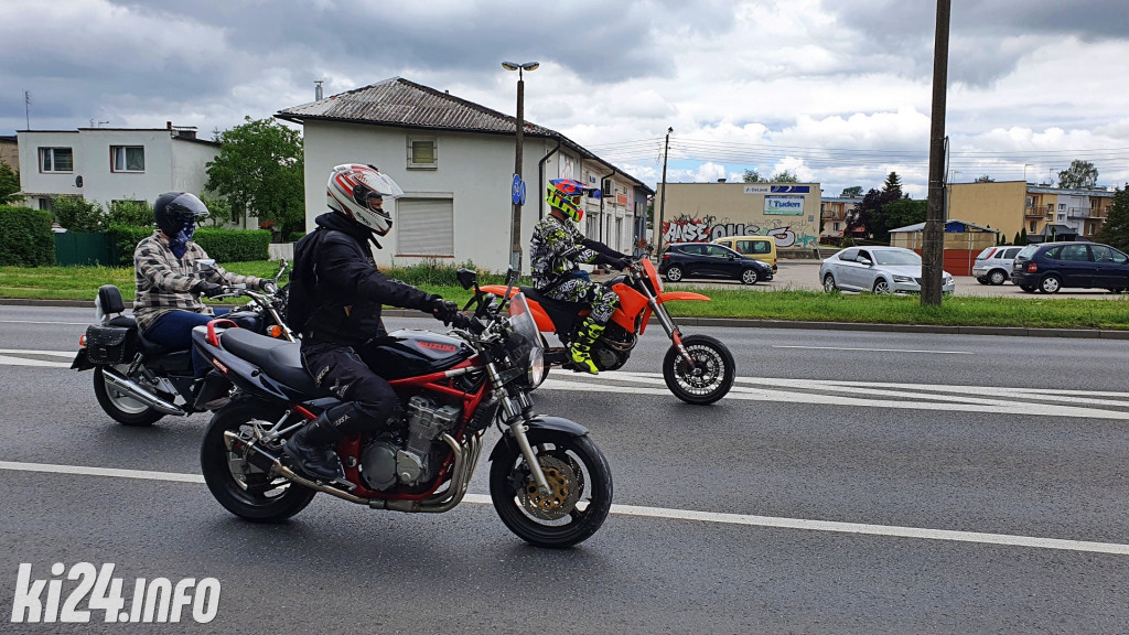 Wielka parada motocykli. XVII Zlot 