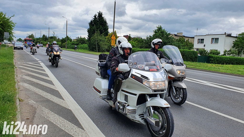 Wielka parada motocykli. XVII Zlot 