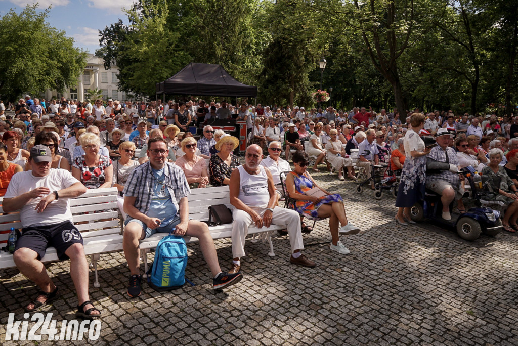 Muzyczne Lato - koncert Czarno-Czarnych
