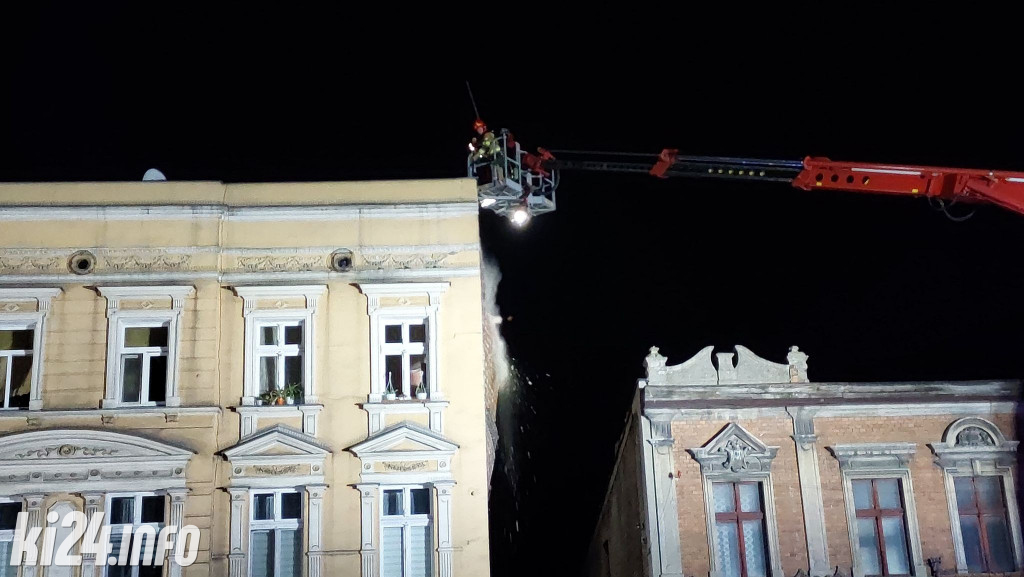 Wybuch gazu w kamienicy przy ul. Staszica