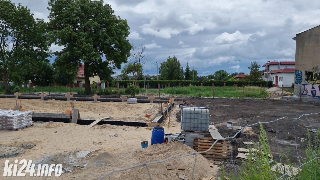 Budowa marketu Dino przy ul. Toruńskiej