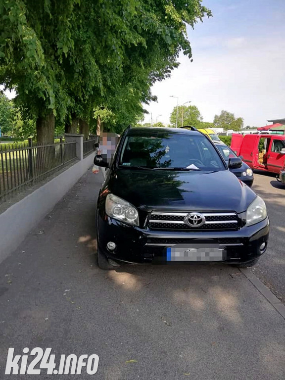 Miejsc parkingowych wciąż za mało