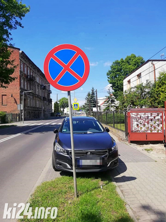 Miejsc parkingowych wciąż za mało