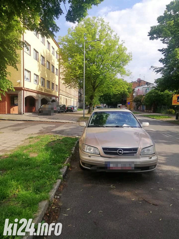 Miejsc parkingowych wciąż za mało