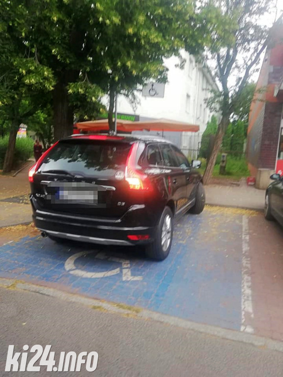 Parkingowe wykroczenia w obiektywie Straży Miejskiej