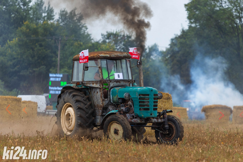 Kujawsko-Pałucki Rajd traktorów na polach Wielowsi