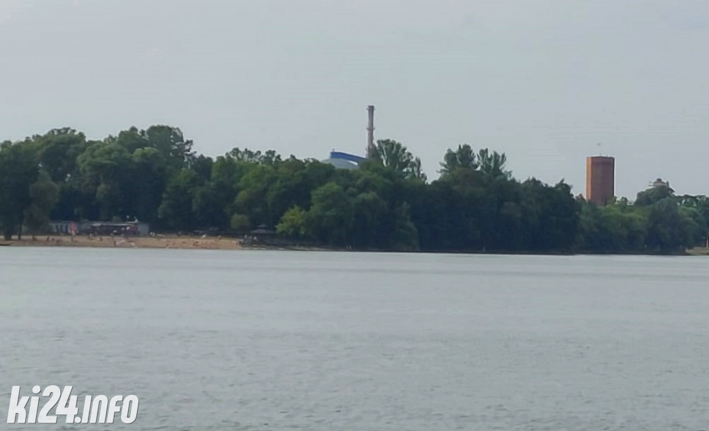 Służby patrolowały Gopło