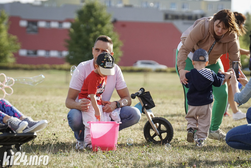 Zabawa z bańkami i kolorami na Rąbinie
