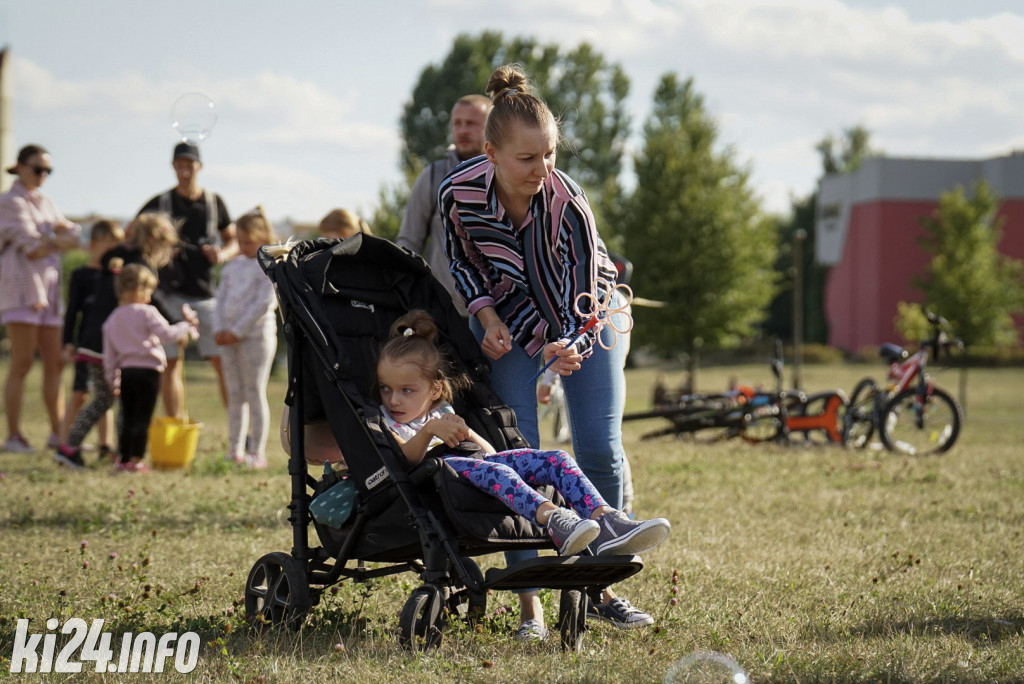 Zabawa z bańkami i kolorami na Rąbinie