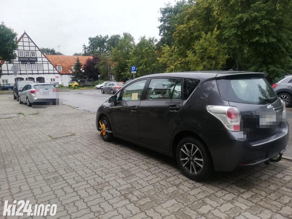 Inowrocławianie nadal źle parkują