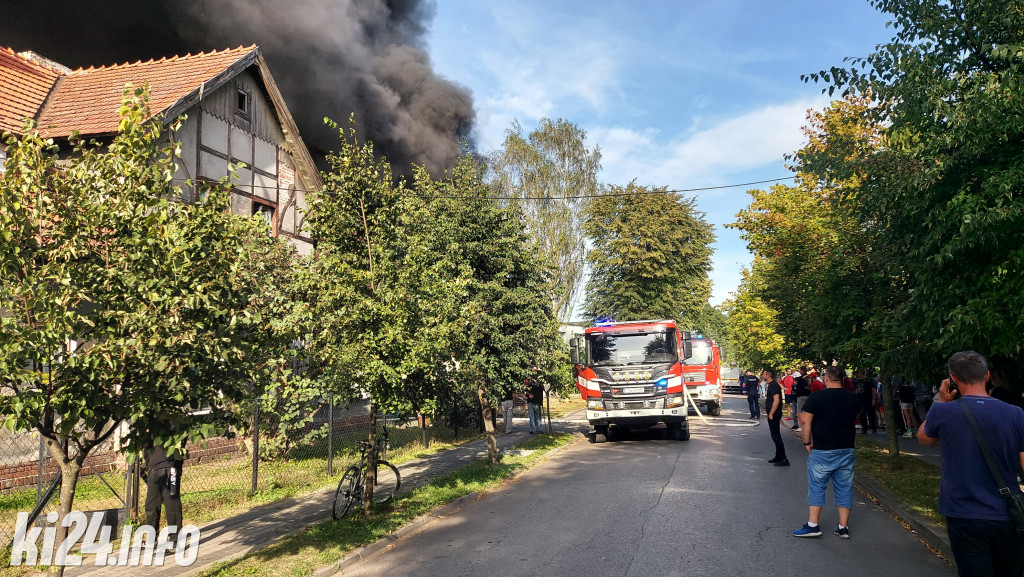 Wielki pożar magazynu w Gniewkowie